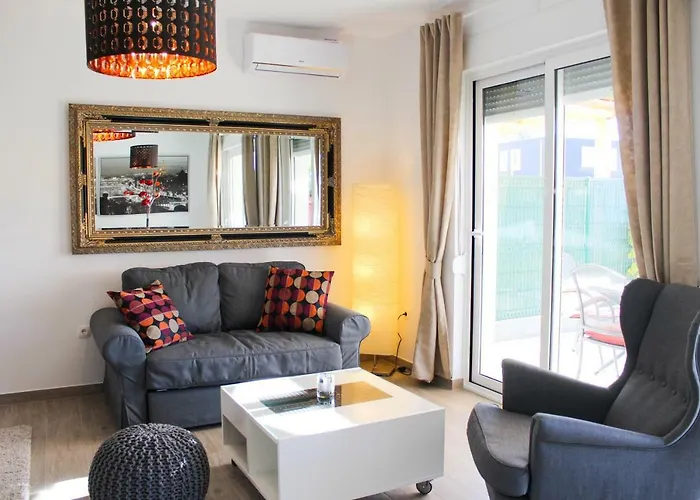 Luxury Apartment With Private Pool