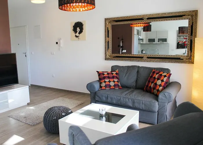Luxury Apartment With Private Pool