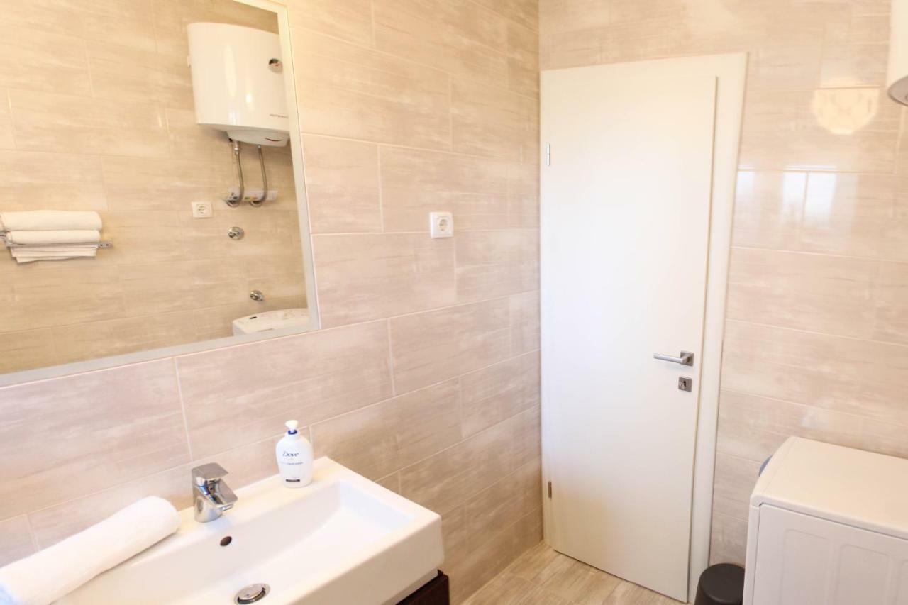 Apartment Luxury With Private Pool Trogir